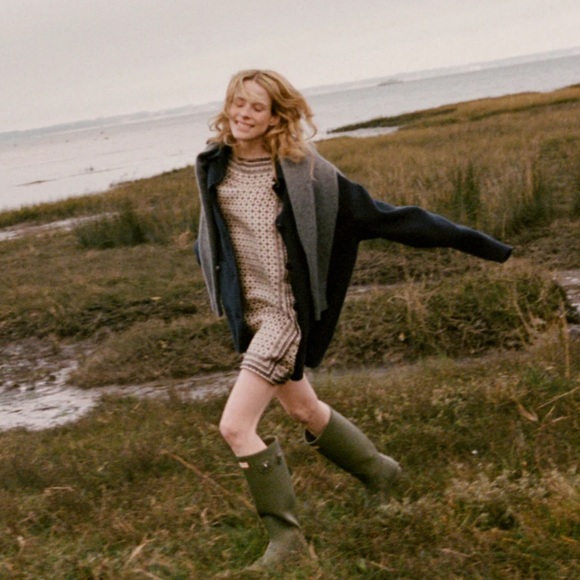 Doen Malia Dress - Cream Sheath Mini Dress Sleeveless Crew Neck - Picture 2 of 5